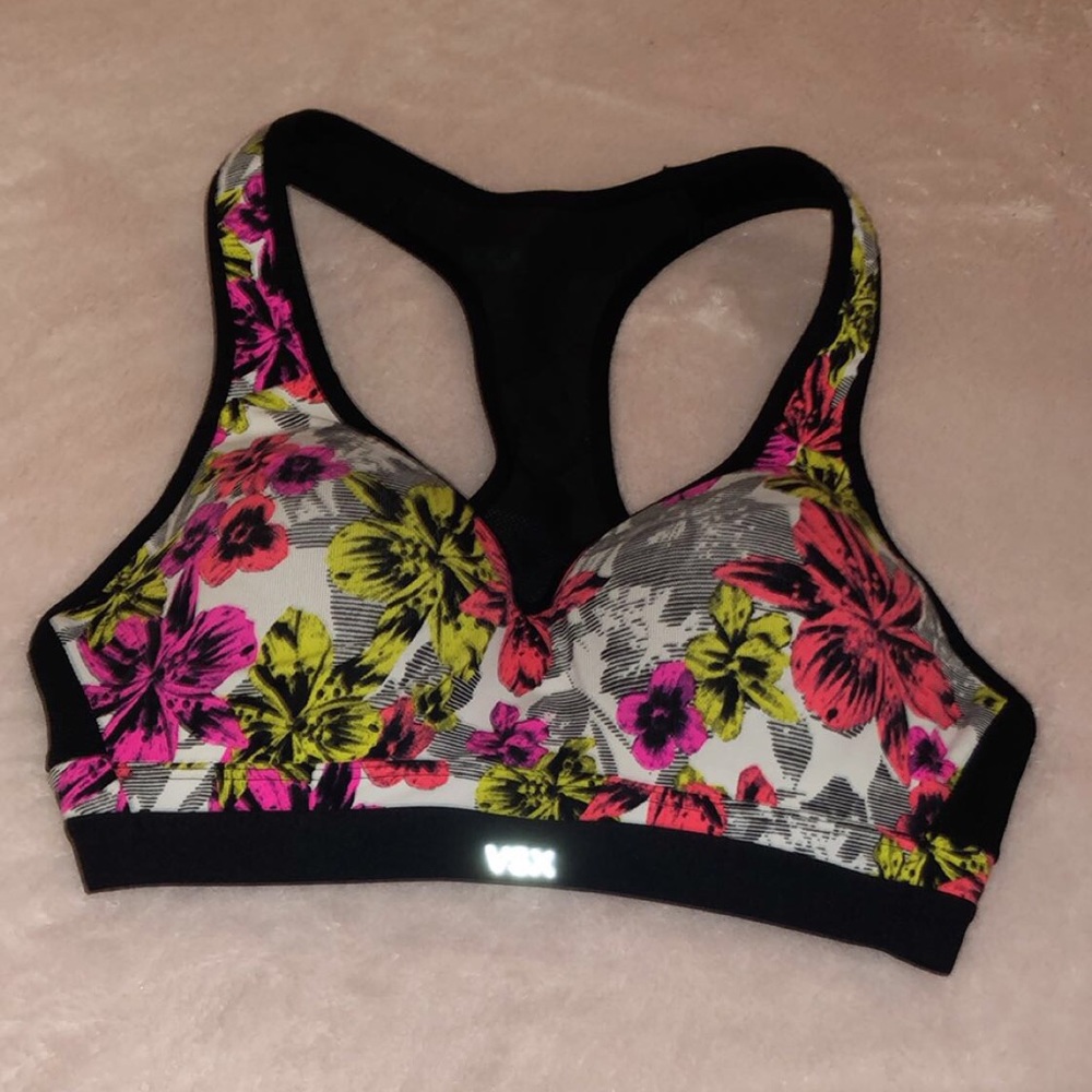 VS Padded Sports Bra
